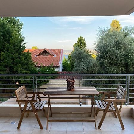 Seaside One-Bedroom On Chalkis Exterior foto