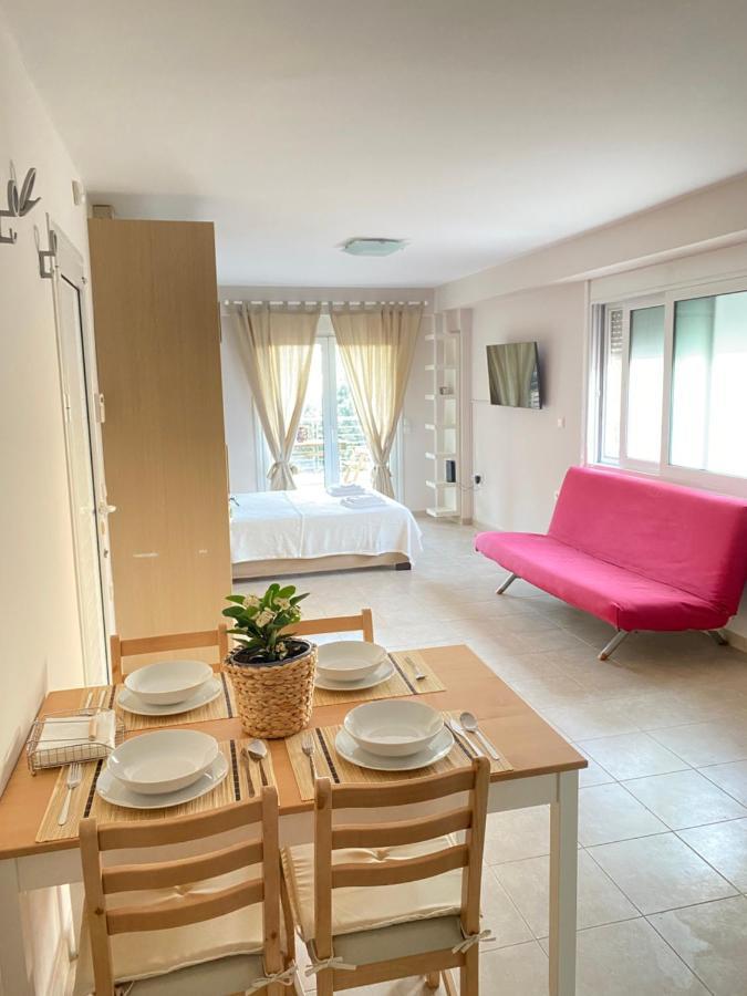 Seaside One-Bedroom On Chalkis Exterior foto